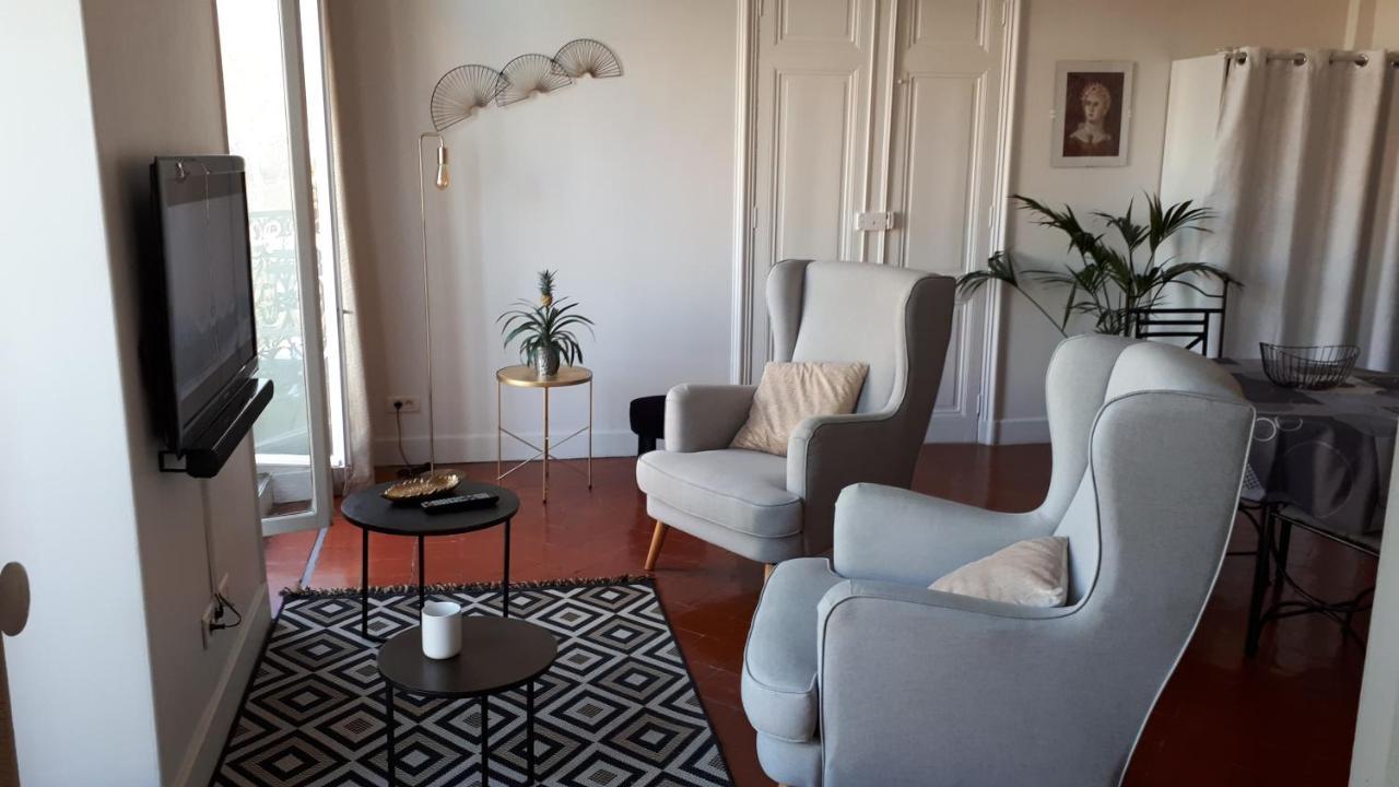 Apartment Avec Balcon, Bord Du Canal, Wifi. Narbonne