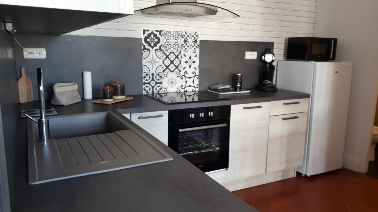Avec Balcon, Bord Du Canal, Wifi. Apartment